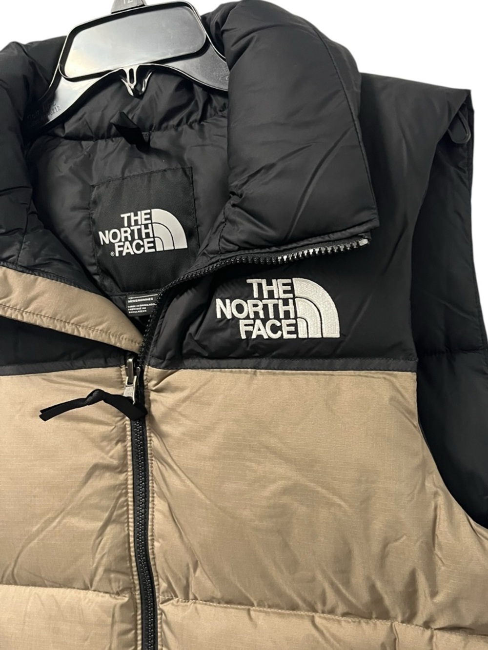 The North Face 700 Fill Down Vest Men’s Small Black Nuptse Retro Puffer NWT - Picture 3 of 10